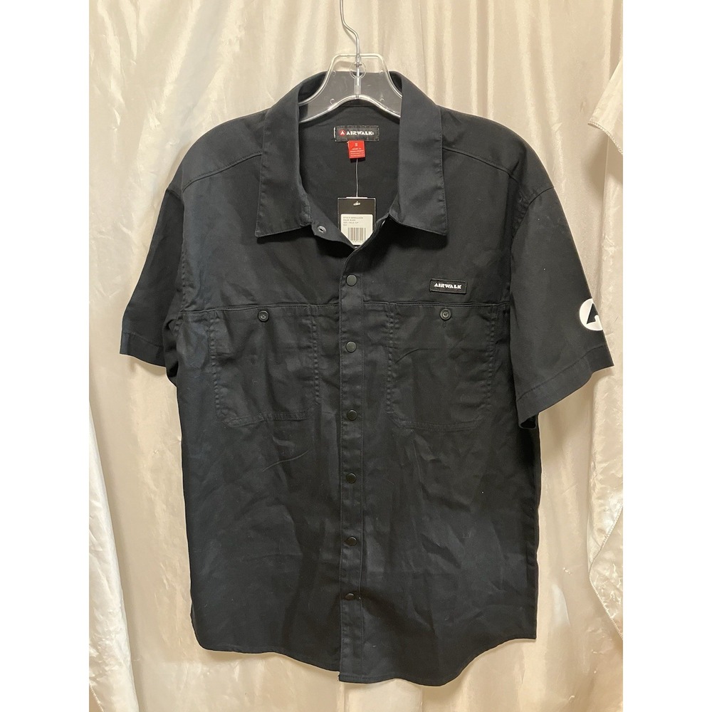 Airwalk Short Sleeve Work Shirt Snaps‎ Buttons Mens S Graphic Print Skater Skull
